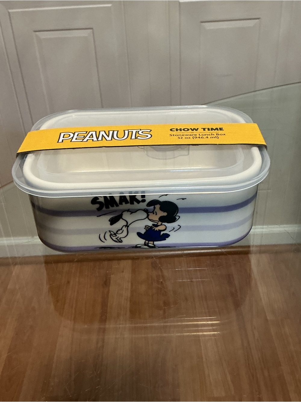 Peanuts Chow Time Stoneware Lunch Box 32oz Snoopy Charlie Brown Lucy Linus NEW